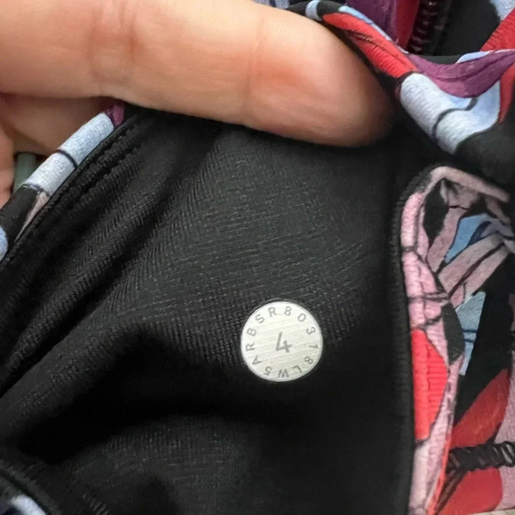 Lululemon Train Times 7/8 Pant *25" size 4 - Picture 4 of 4